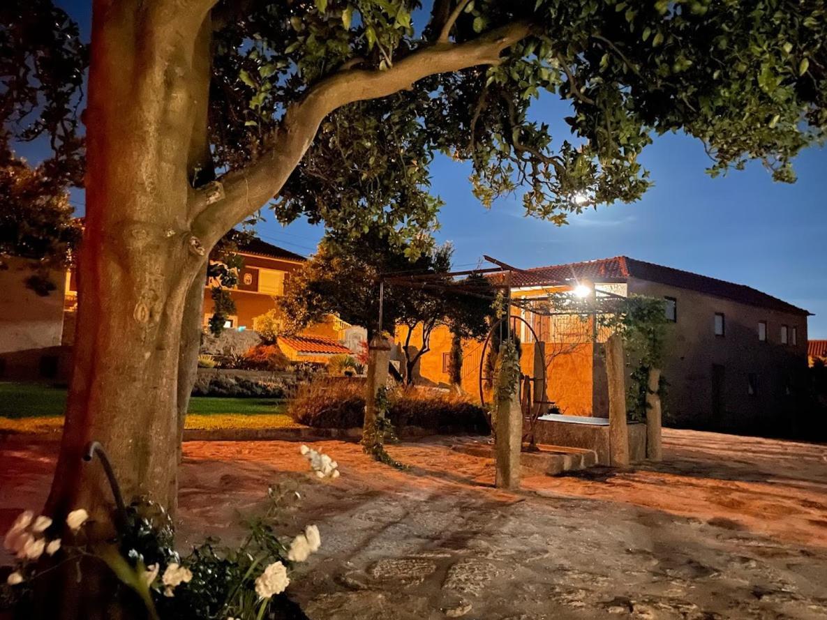 הוילה ויאנה דו קסטלו Casa Da Maravilhas מראה חיצוני תמונה